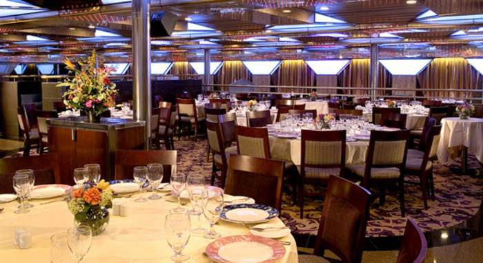 Carnival Fantasy Celebration dnining room.jpg